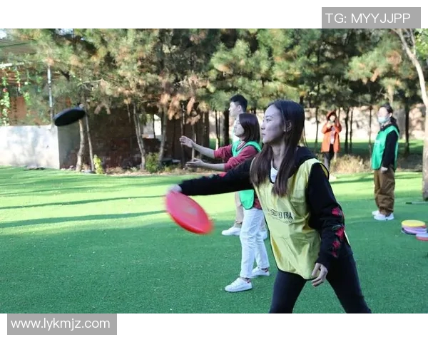 飞盘逆袭:见证北京飞盘队的奋斗与荣耀之路 飞盘逆袭:见证北京飞盘队的奋斗与荣耀之路