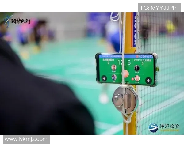 北京羽毛球队在总决赛积分榜上以97分稳居第一名展现强劲实力 北京羽毛球队在总决赛积分榜上以97分稳居第一名展现强劲实力