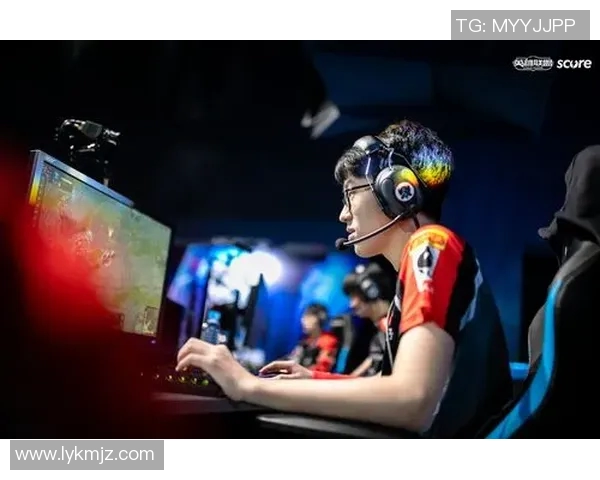 和平精英纪实：深入探讨EDG战队的成长与辉煌历程