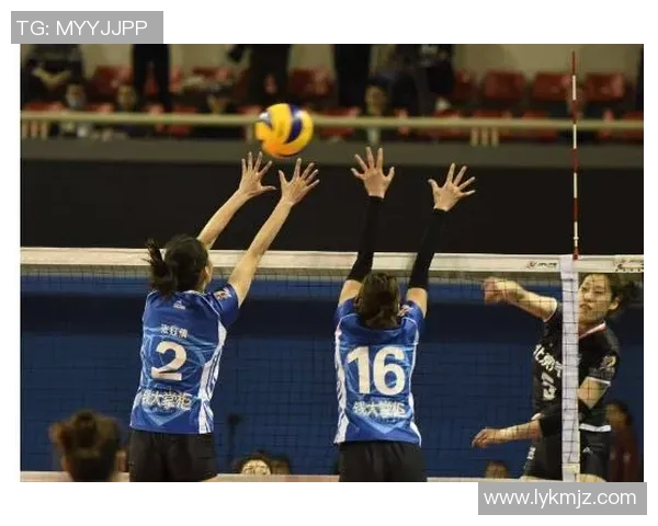 成都排球队在全国锦标赛中的默契配合与战术执行分析