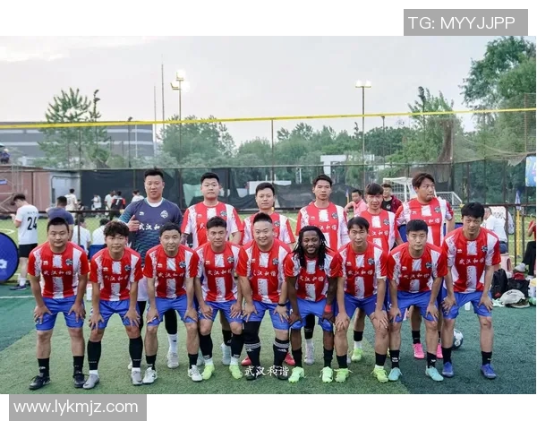 武汉足球队整体压制打法深度解析与战术优势探讨