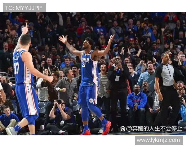 尼克斯与国王激战正酣NBA赛场上演精彩对决与战术较量