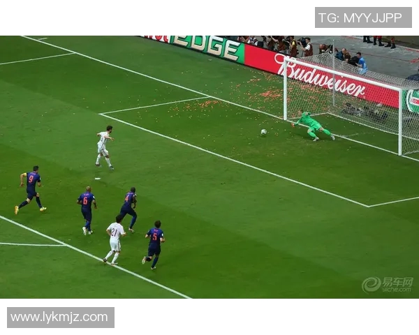 德国与荷兰足球魔方对决解析精彩瞬间与战术博弈