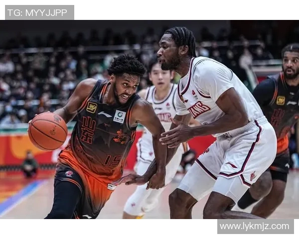 2018年CBA新疆队与浙江队激战回顾精彩瞬间与赛场亮点分析