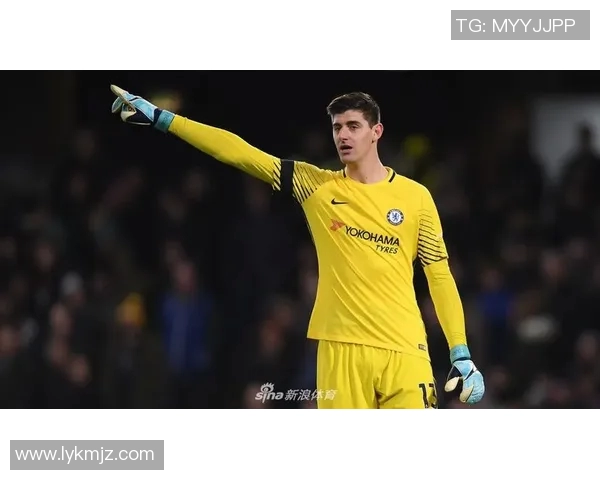 库尔图瓦：守护者的传奇之路与足球世界的辉煌瞬间