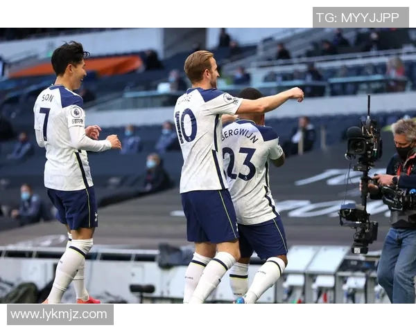 热刺与莱斯特城精彩对决集锦回顾赛场瞬间尽显足球魅力与激情 热刺与莱斯特城精彩对决集锦回顾赛场瞬间尽显足球魅力与激情