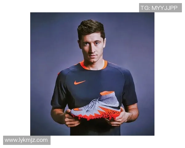 莱万重返老东家引发争议拜仁球迷怒斥其忘恩负义 莱万重返老东家引发争议拜仁球迷怒斥其忘恩负义