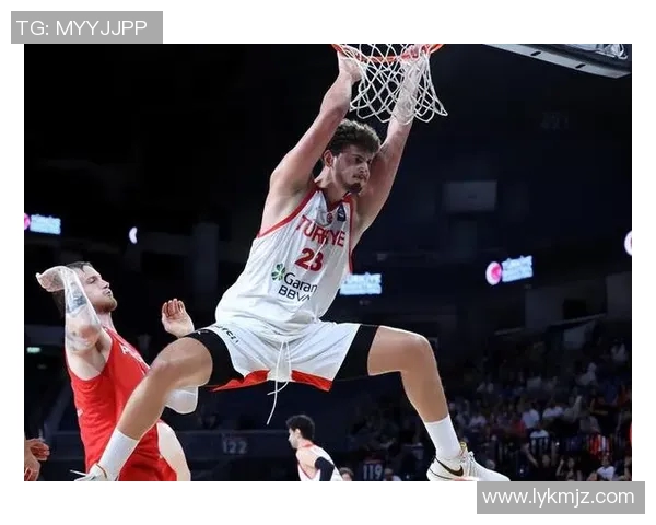 巴特与皮亚斯特对决分析：谁能在这场较量中笑到最后