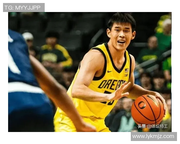 篮球明星追逐梦想的旅程与荣耀背后的艰辛与坚持